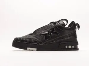 LV Trainer Skate Black/Black